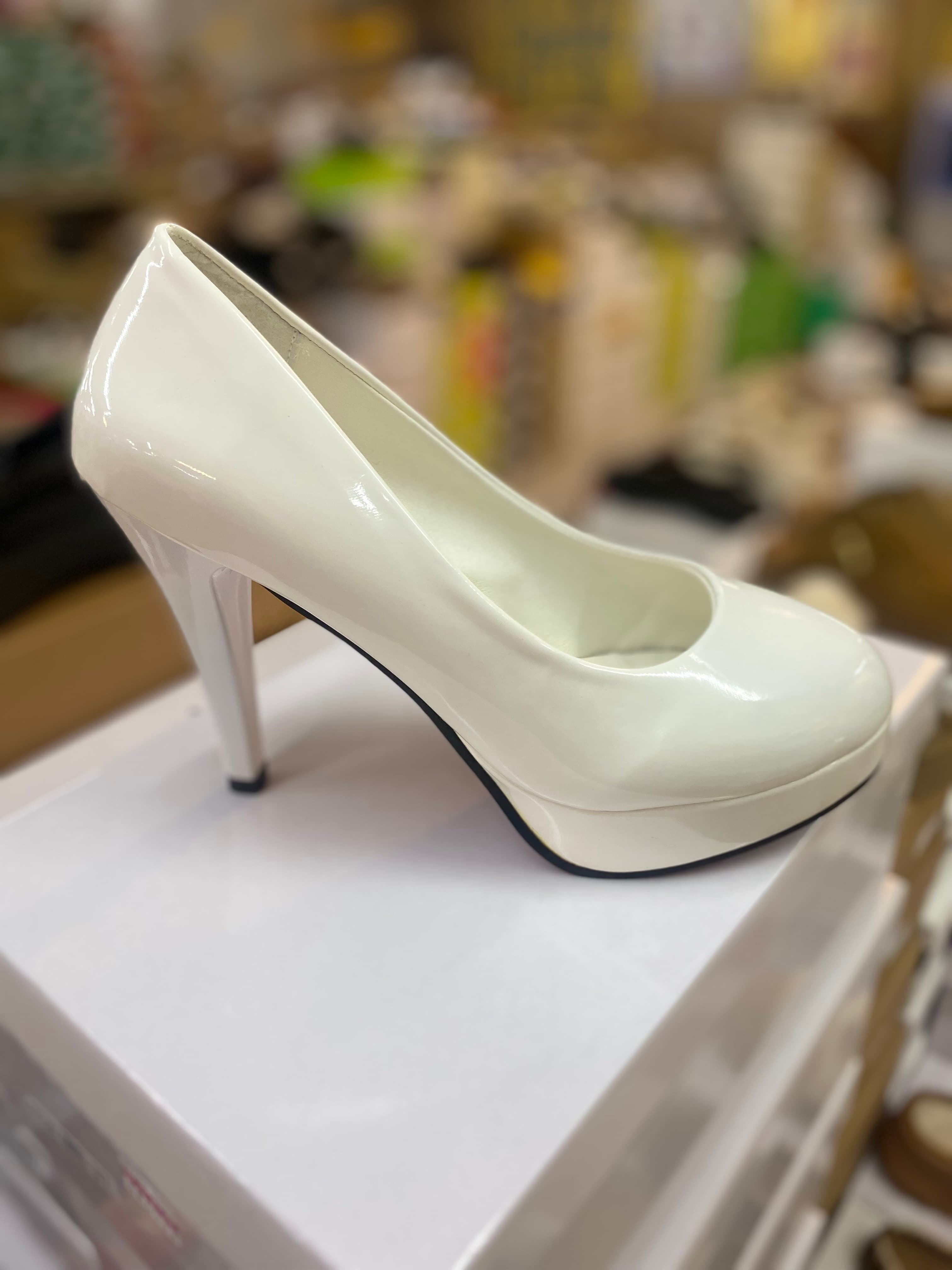 高跟包鞋（防水台） 7