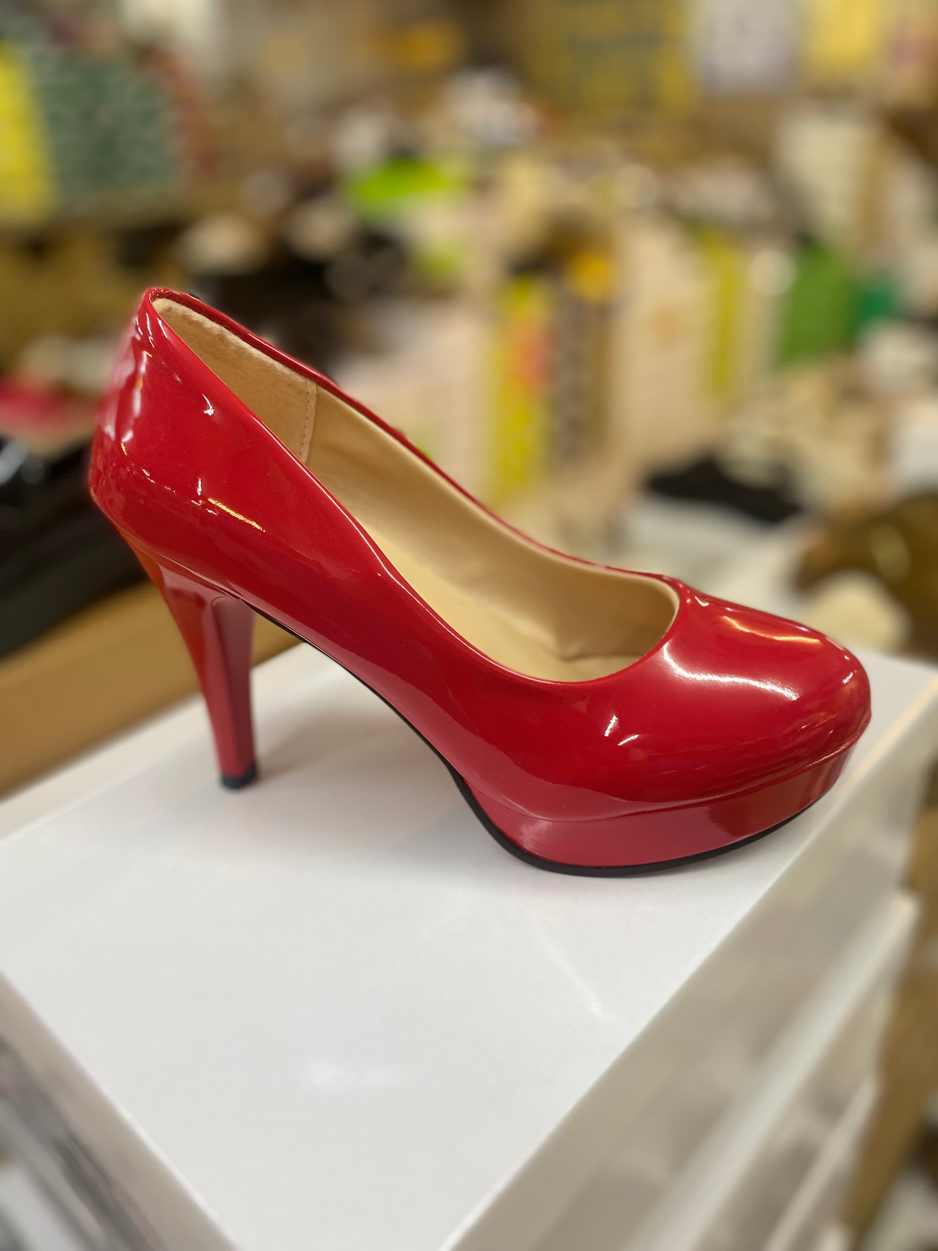 高跟包鞋（防水台） 6